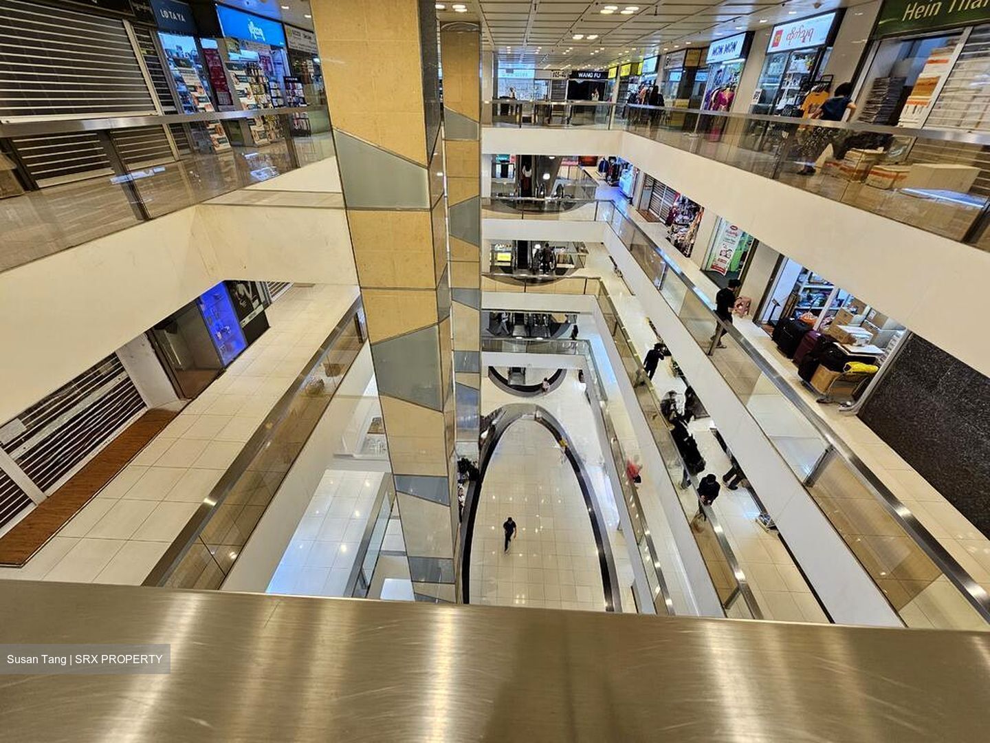 Raffles City Tower (D6), Retail #496386671